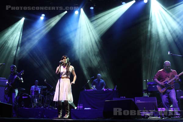 MORCHEEBA - 2008-05-14 - PARIS - Grand Rex - Amanda Zamolo - Paul Godfrey - Ross Godfrey